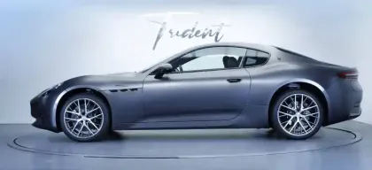 Photo 21 Maserati Granturismo  560 kW 750 ch