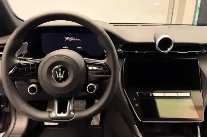 Photo 12 Maserati Granturismo  560 kW 750 ch