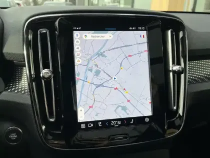 Photo 22 Volvo Xc40  B4 197 ch DCT7