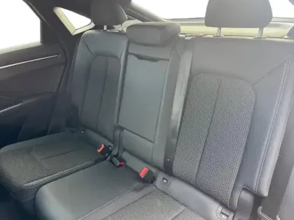 Photo 13 Audi Q3  Sportback 35 TDI 150 ch S tronic 7