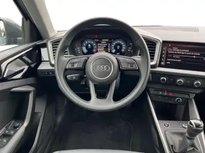 Photo 11 Audi A1  Sportback 30 TFSI 110 ch BVM6