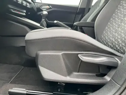 Photo 25 Audi A1  Sportback 30 TFSI 110 ch BVM6