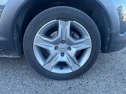 Photo 19 Dacia Lodgy  TCe 115 7 places