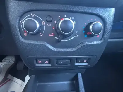 Photo 23 Dacia Lodgy  TCe 115 7 places