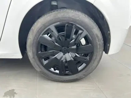 Photo 37 Peugeot 208 Gén. II Ph1 NG Active Pack 5