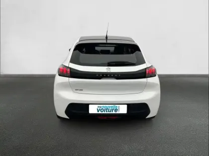 Photo 54 Peugeot 208  PureTech 75 S&S BVM5