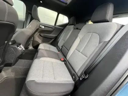 Photo 12 Volvo Xc40  B3 163 ch DCT7