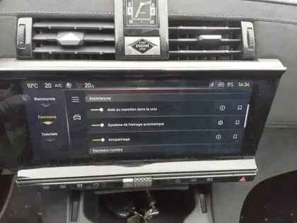 Photo 20 DS Ds 7  Hybride Rechargeable E-Tense 300 EAT8 4x4