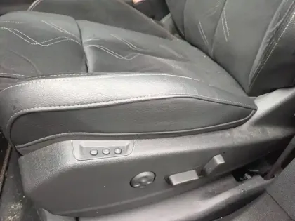 Photo 14 DS Ds 7  Hybride Rechargeable E-Tense 300 EAT8 4x4