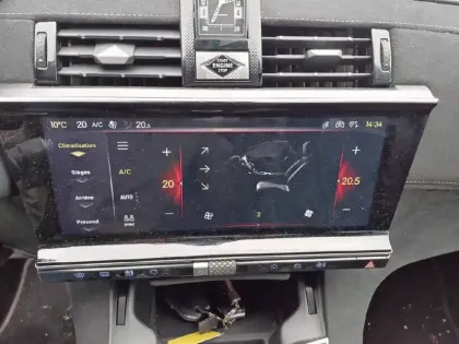 Photo 21 DS Ds 7  Hybride Rechargeable E-Tense 300 EAT8 4x4