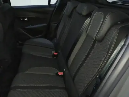 Photo 11 Peugeot 208  Hybrid 110 e-DCS6