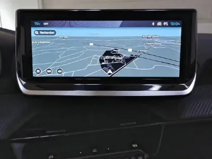 Photo 18 Peugeot 208  Hybrid 110 e-DCS6