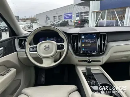 Photo 20 Volvo Xc60  T6 Recharge AWD 253 ch + 145 ch Geartronic 8