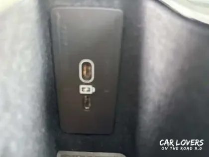 Photo 23 Volvo Xc60  T6 Recharge AWD 253 ch + 145 ch Geartronic 8