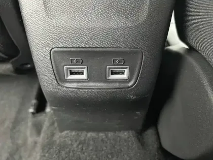 Photo 19 Peugeot 2008  PureTech 130 S&S EAT8