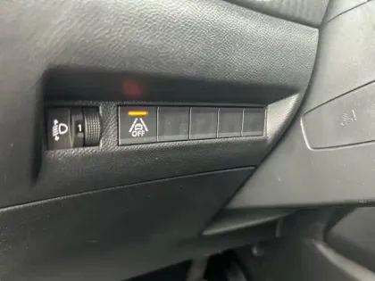 Photo 29 Peugeot 2008  PureTech 130 S&S EAT8