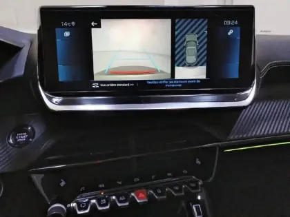 Photo 19 Peugeot 2008  PureTech 155 S&S EAT8