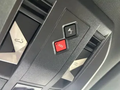 Photo 22 DS DS 7 DS7 Crossback Hybride E-Tense 225 EAT8