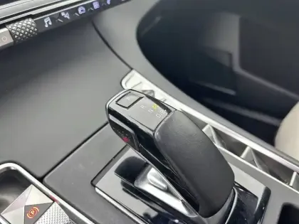 Photo 13 DS DS 7 DS7 Crossback Hybride E-Tense 225 EAT8