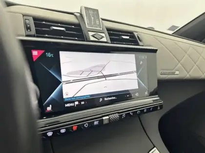 Photo 43 DS DS 7 DS7 Crossback Hybride E-Tense 225 EAT8
