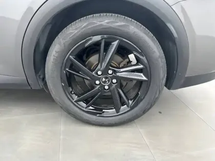 Photo 12 DS DS 7 DS7 Crossback Hybride E-Tense 225 EAT8