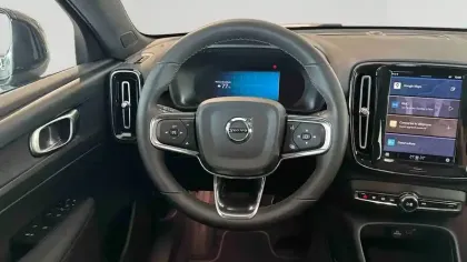 Photo 12 Volvo C40  Recharge 231 ch 1EDT