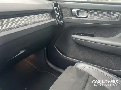 Photo 21 Volvo Xc40  T5 Recharge 180+82 ch DCT7