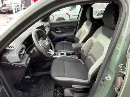 Photo 10 Dacia Duster  Hybrid 140