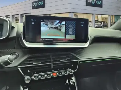 Photo 25 Peugeot 2008  BlueHDi 130 S&S EAT8