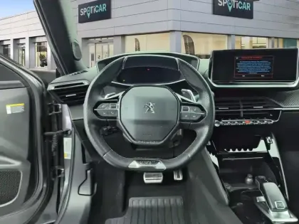 Photo 10 Peugeot 2008  BlueHDi 130 S&S EAT8