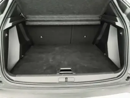 Photo 14 Peugeot 2008  BlueHDi 130 S&S EAT8