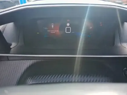 Photo 9 Peugeot 2008  PureTech 130 S&S EAT8