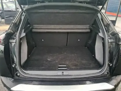 Photo 5 Peugeot 2008  PureTech 130 S&S EAT8