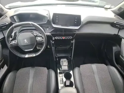 Photo 7 Peugeot 2008  PureTech 130 S&S EAT8