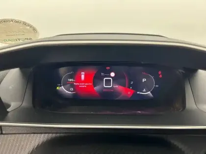 Photo 29 Peugeot 2008 Gén. II Ph1 NG GT 5