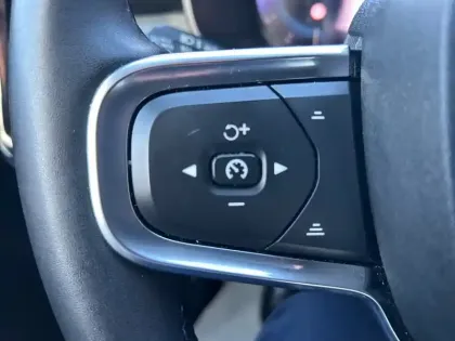 Photo 15 Volvo Xc40  B3 163 ch DCT7