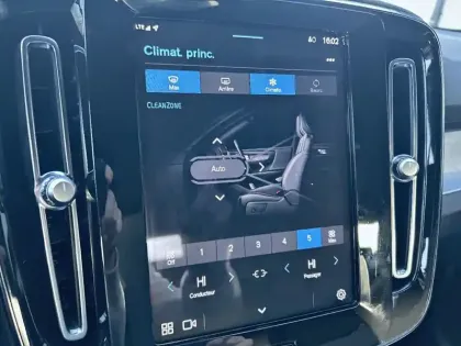 Photo 22 Volvo Xc40  B3 163 ch DCT7