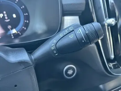 Photo 10 Volvo Xc40  B3 163 ch DCT7