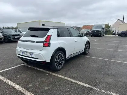 Photo 33 Renault 5 Renault  E-Tech Electrique 10 ch autonomie confort