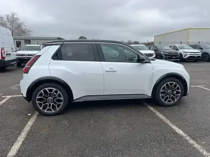 Photo 5 Renault 5 Renault  E-Tech Electrique 10 ch autonomie confort