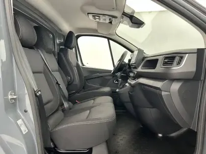 Photo 13 Renault Trafic  FGN L1H1 2800 KG BLUE DCI 150 EDC