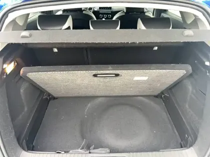 Photo 22 Renault Captur  E-Tech 145 - 21