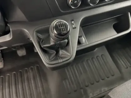 Photo 12 Renault Master  FGN TRAC F3500 L2H2 BLUE DCI 135