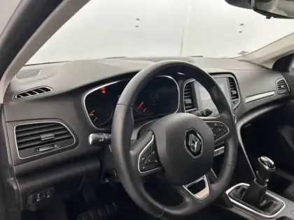 Photo 18 Renault Megane Mégane IV Berline Blue dCi 115 - 21N