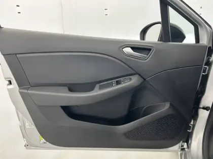 Photo 10 Renault Clio  TCe 90 X-Tronic