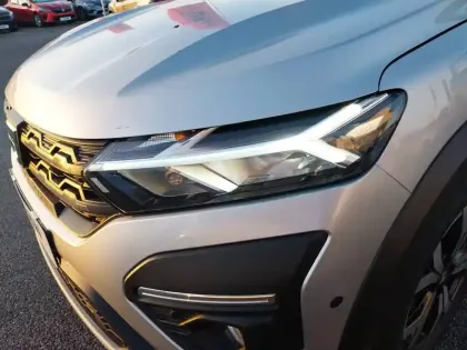 Photo 47 Dacia Sandero  ECO-G 100 - 22