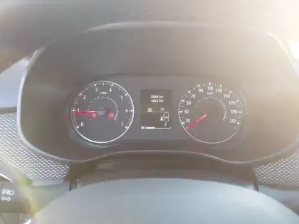 Photo 16 Dacia Sandero  ECO-G 100 - 22