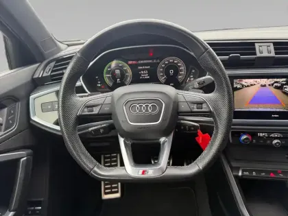 Photo 9 Audi Q3  Sportback 45 TFSIe  245 ch S tronic 6