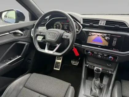 Photo 12 Audi Q3  Sportback 45 TFSIe  245 ch S tronic 6