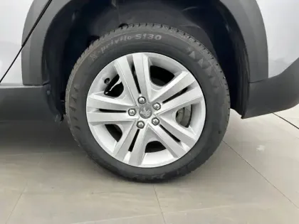 Photo 12 Peugeot 2008  PureTech 110ch S&S BVM6